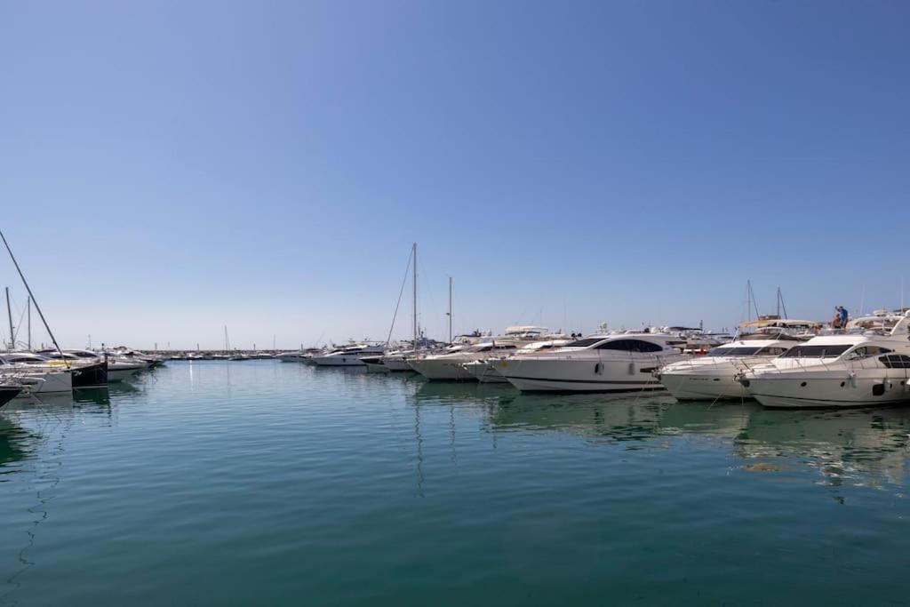 Luxury Sea View Puerto Banus Apartment Marbella Luaran gambar